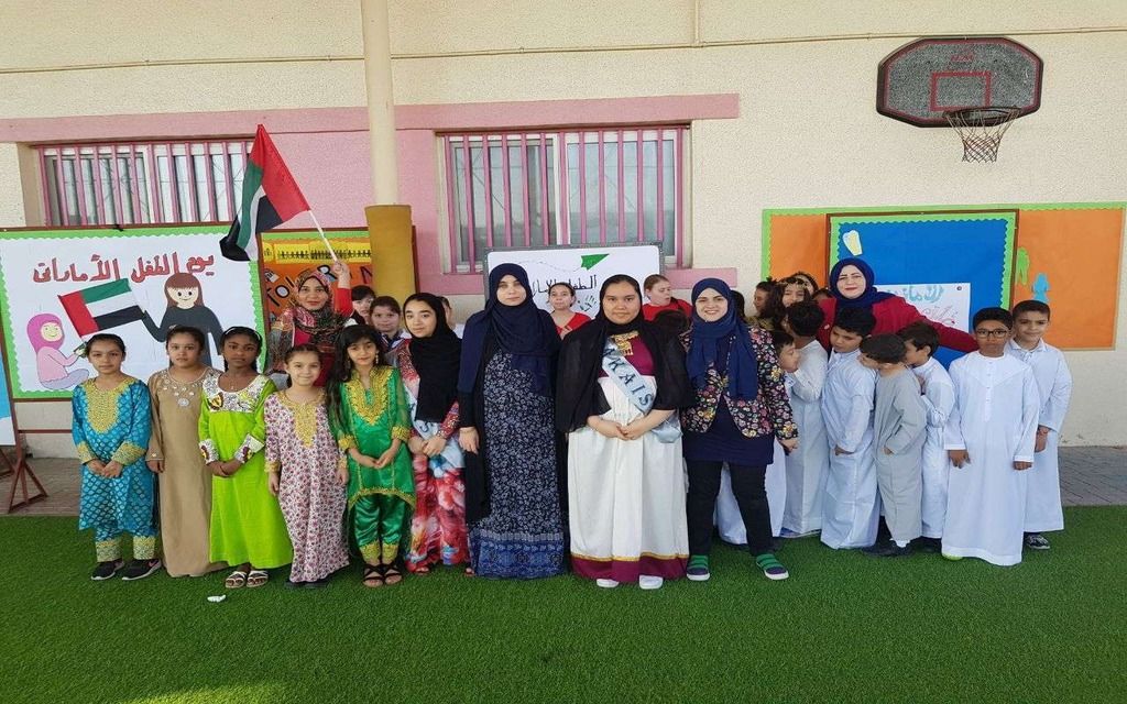 أنشطة مدرسة الكمال الامريكية العزرة