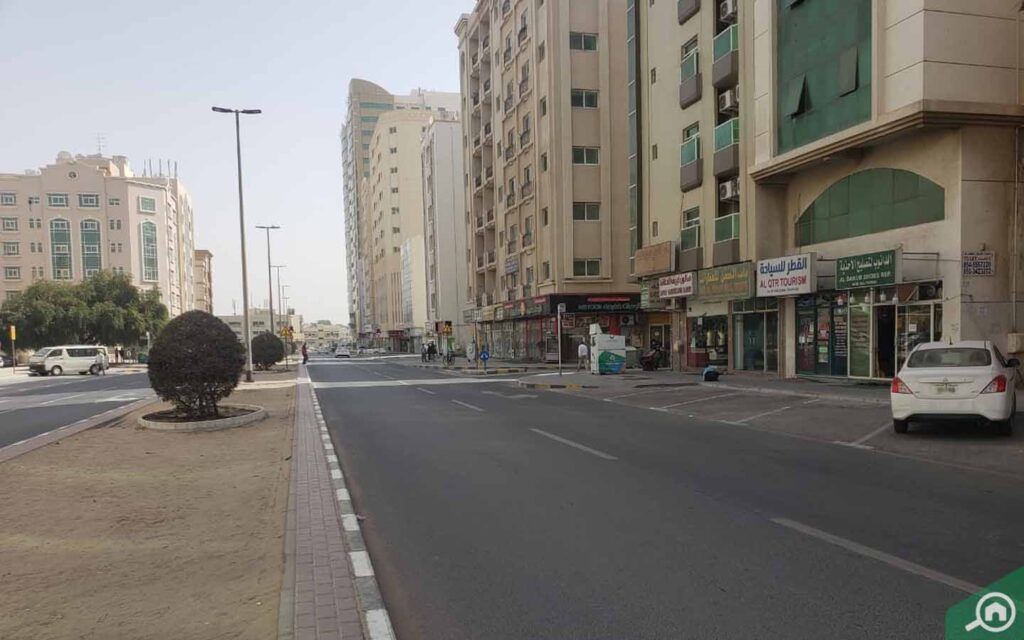 الشارع الخارجي المحيط ببيتي للشقق الفندقية