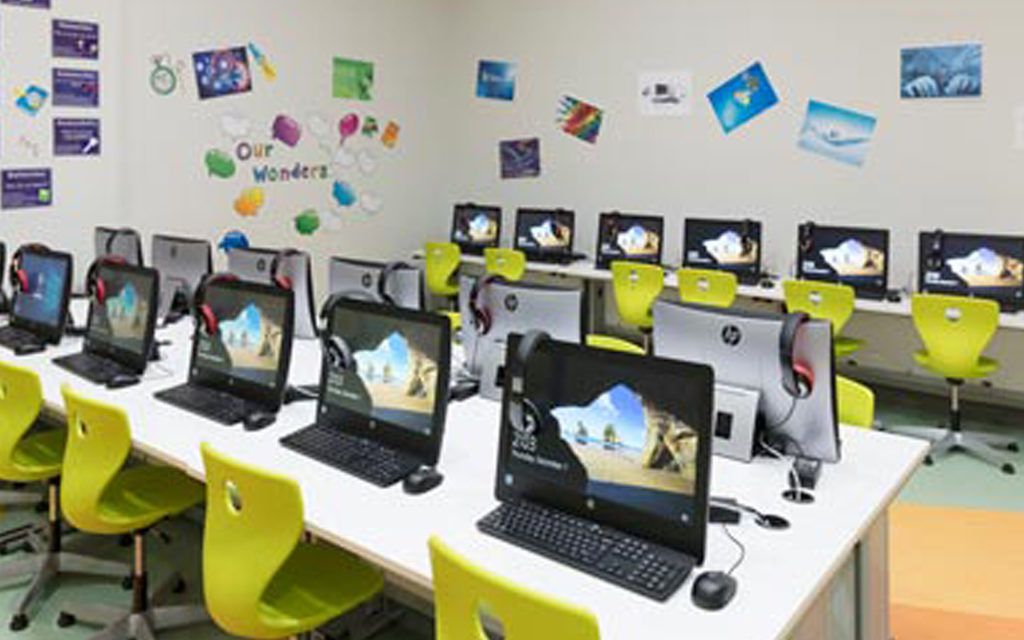 مختبرات حاسوب