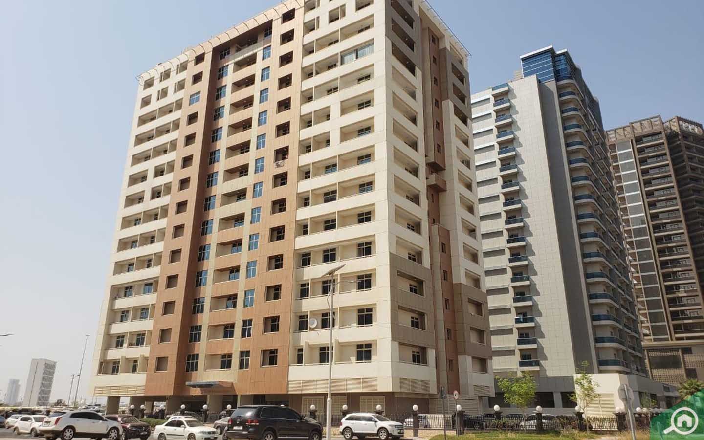 الهيكل الخارجي لبرج فرانكفورت الرياضي