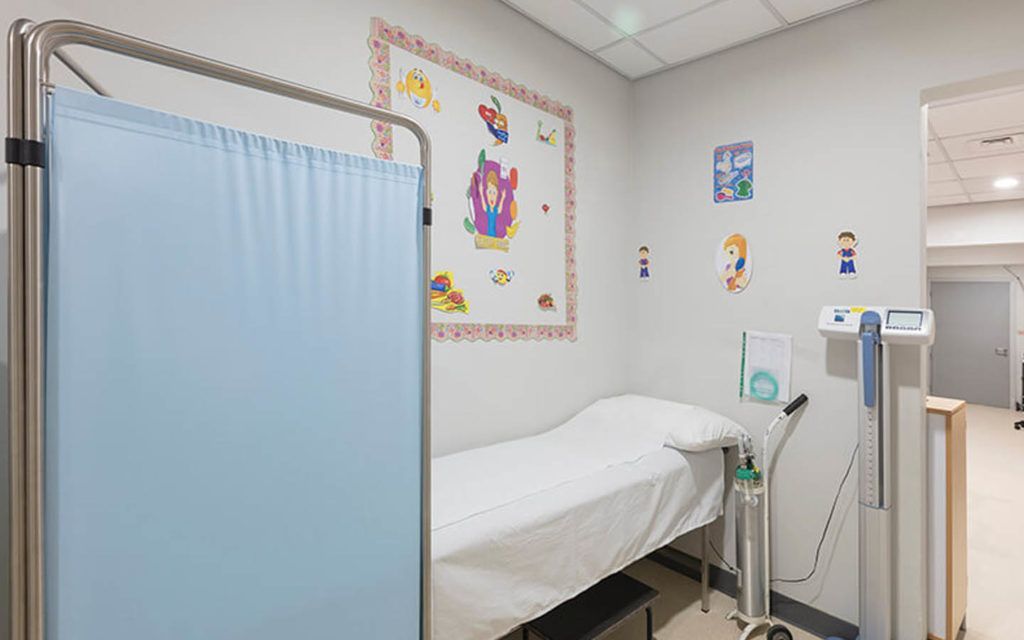 عيادة مدرسة الابداع العلمي الشارقة