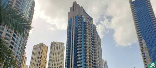 برج بلاكلي، دبي مارينا