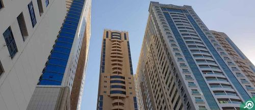 بناية برج العويس، المجاز